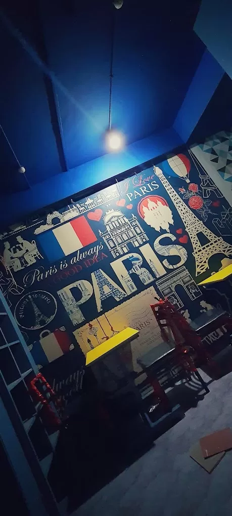 Cafe Parisian