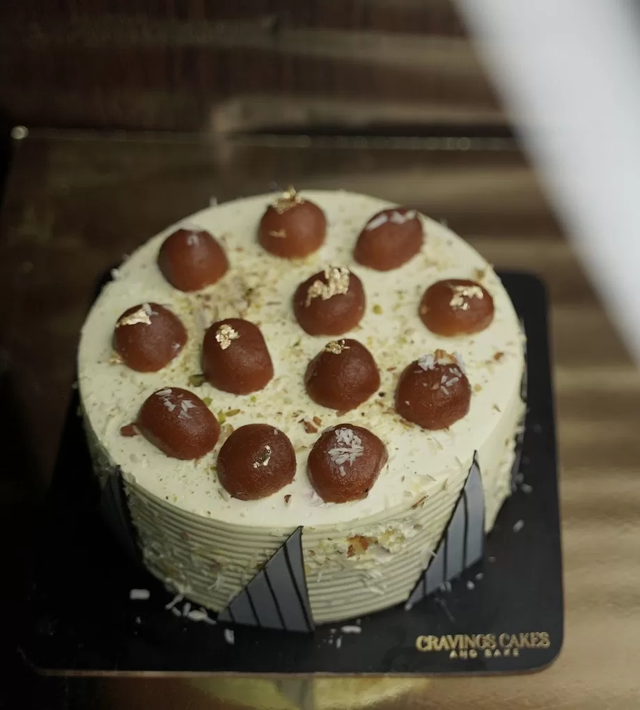 CRAVINGS CAKES AND BAKE