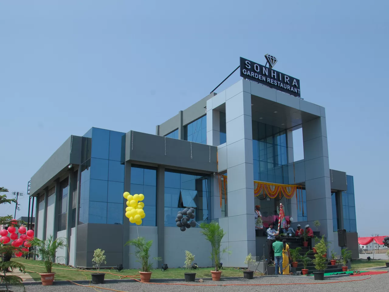 Sonhira Garden Restaurant