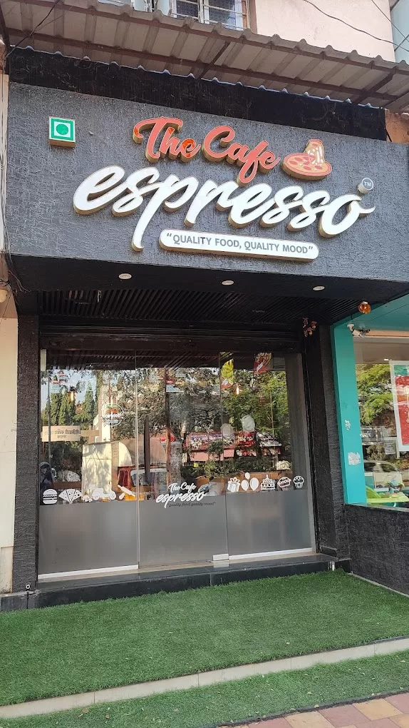 The Cafe Espresso