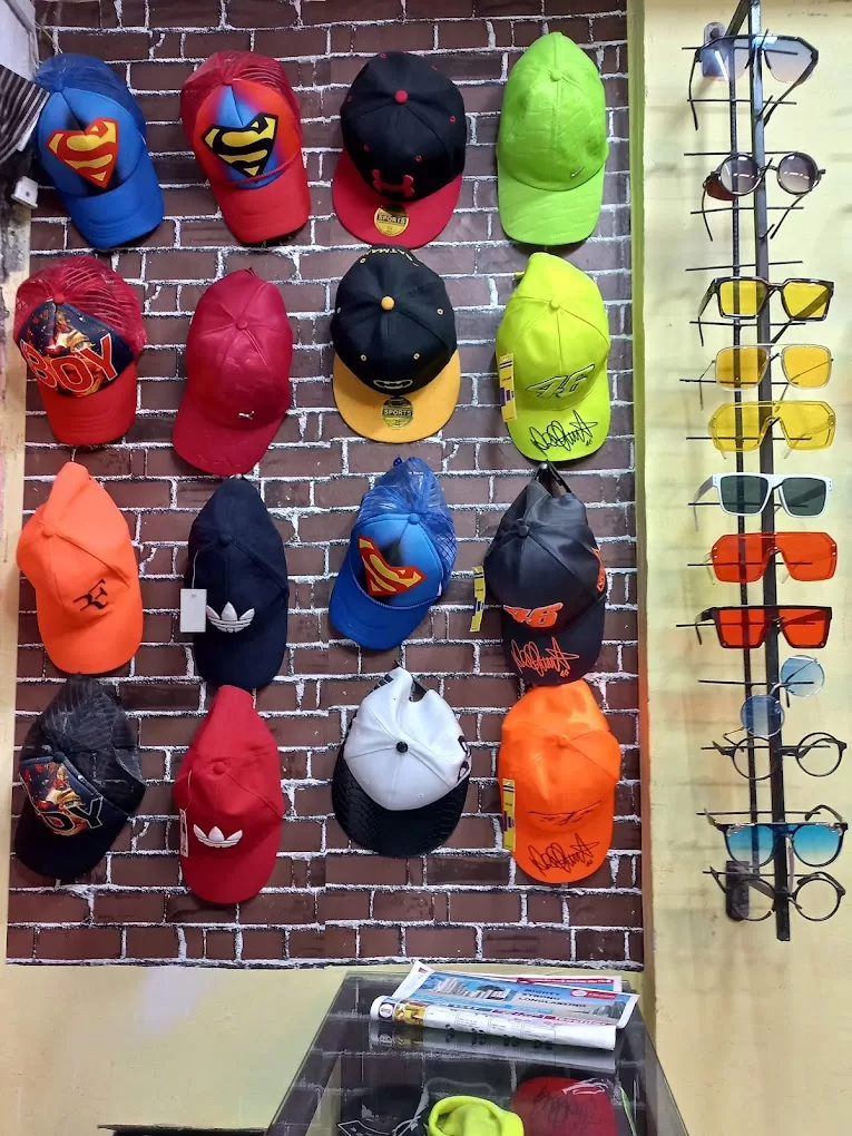 Shri Sai Men’s wear